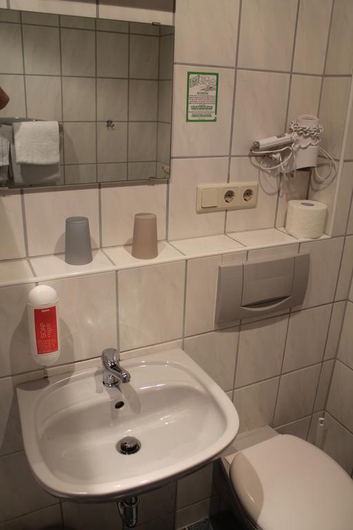Gasthaus Zur Sonne Фрайбург Екстериор снимка