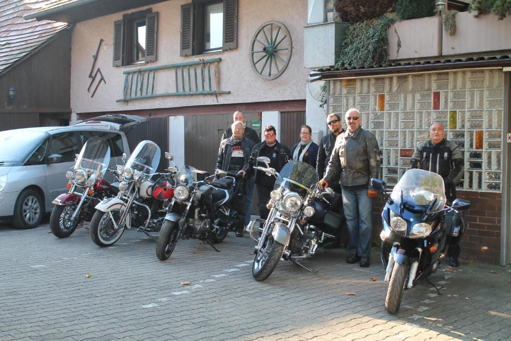 Gasthaus Zur Sonne Фрайбург Екстериор снимка